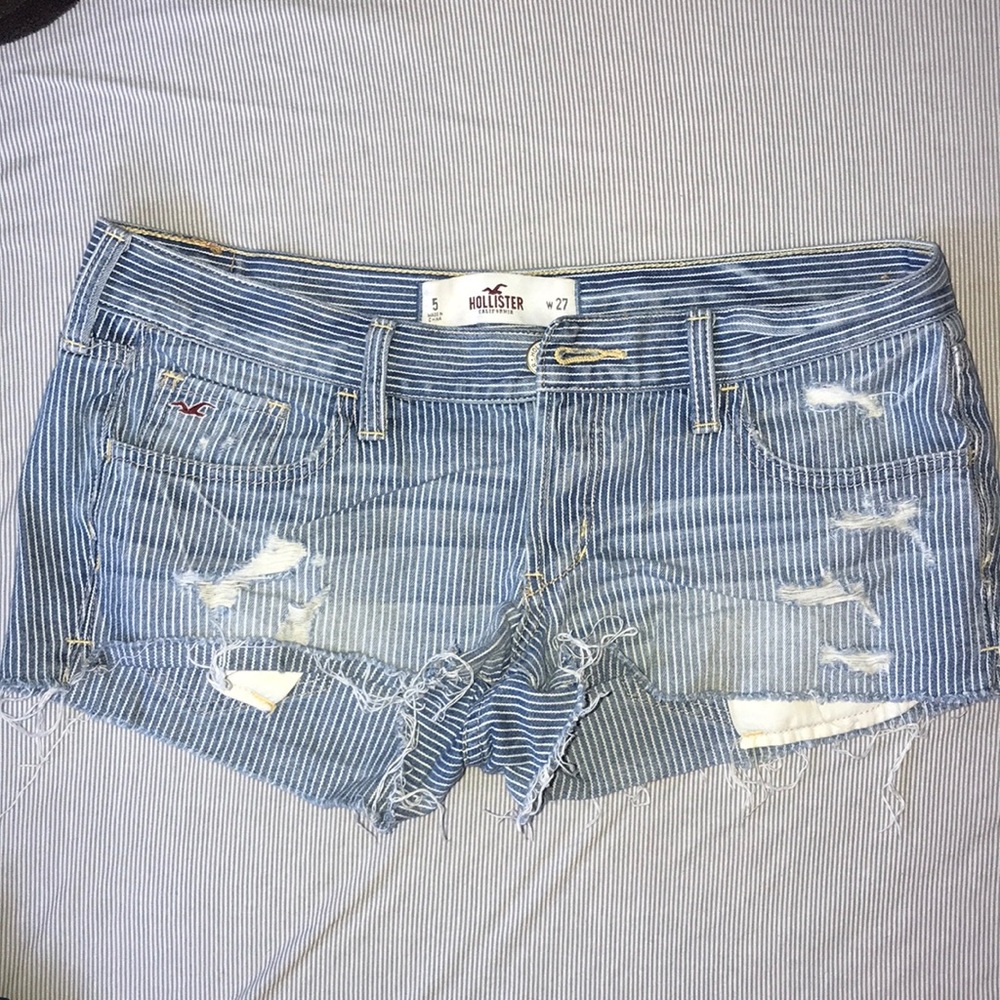 Hollister jean shorts